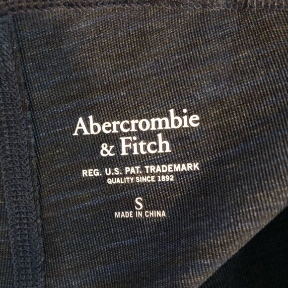 Bundle of 2 Abercrombie & Fitch workout leggings - Picture 10 of 11
